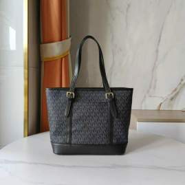 Picture of Michael Kors Wallets _SKUfw242016370fw